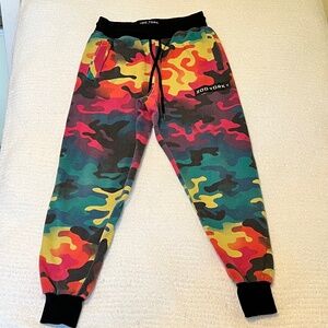 Zoo York Tie-Dye Camo Joggers Sweatpants Men’s Small — Elastic Waist, Drawstring